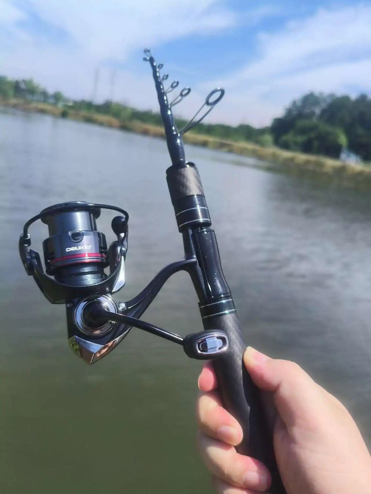 Developing Tank Reel - DEUKIO 1.68/1.8M Joran Pancing dan Reel