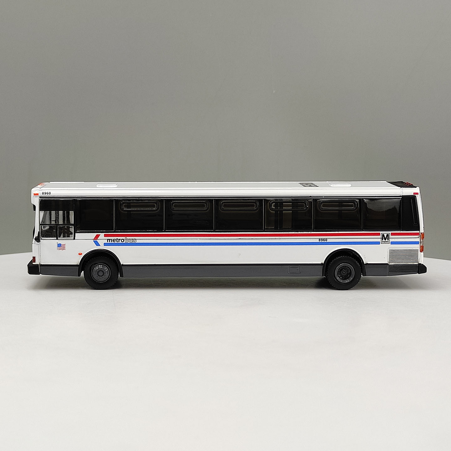 Diecast IR Skala 1:87 Bus Vint - Vintage Collectibles ulasan dan harga