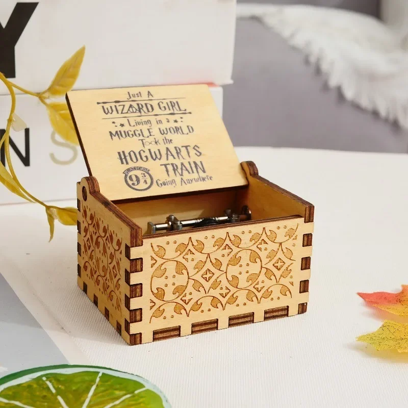 Kotak Musik Kayu Ukiran dan Di - Vintage Item ulasan dan harga